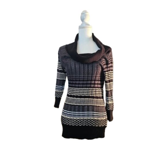 OUTBACK RED COWL-NECK WOMEN KNIT SWEATER TOP - SIZE MEDIUM - Picture 1 of 7
